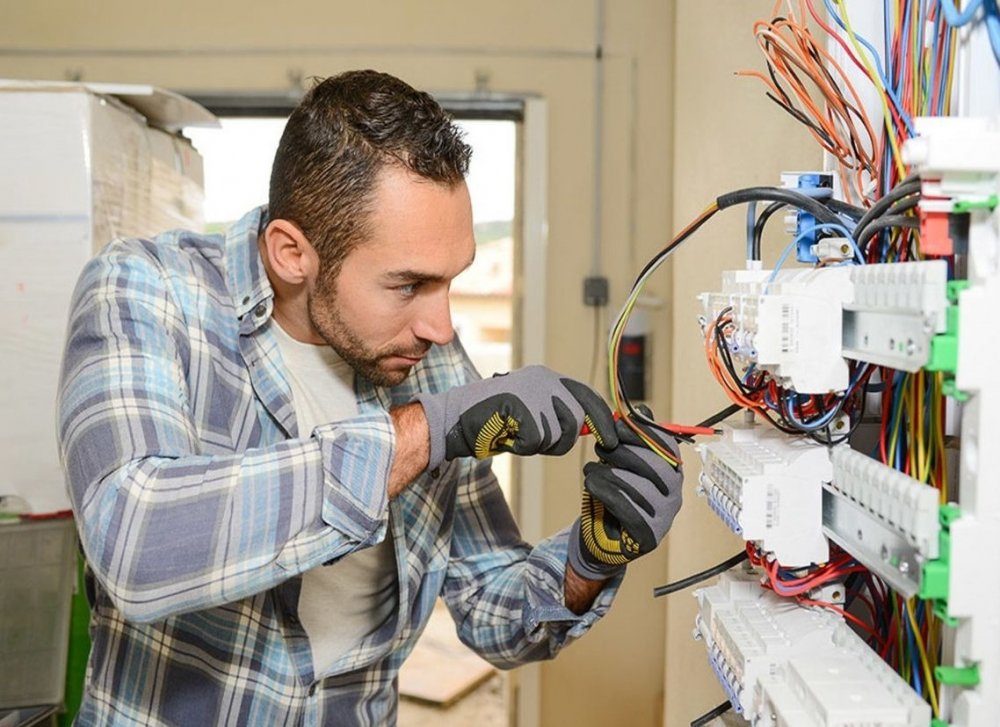 SERVICIO DE ELECTRICIDAD